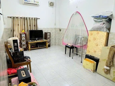 Trần bình trọng - 60m2 - 4 tầng - ngang 7 - nở hậu 9 - chỉ 6.3 tỷ 2
