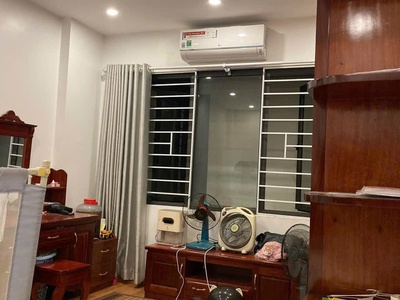 -giá hiếm--bát khối 30m 5t chỉ  4 tỷ- ô tô đỗ cổng-full nội thất-ở luôn- 2