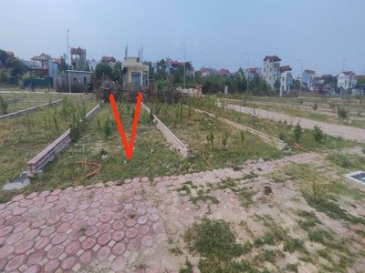 Chính chủ cần chuyển nhượng địa chỉ tại khu đấu giá quyền sử dụng đất phía đông nam 0