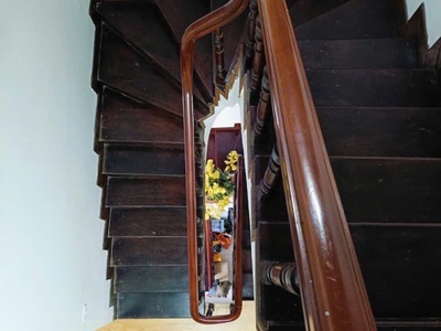 Bán nhà tô hiệu hai thoáng gần ô tô 42m2 xây 4 tầng,mặt tiền 4m giá 8.5 tỷ 2