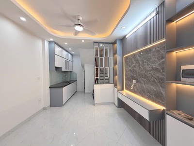 Bán nhà 30m  4 tầng, ngõ 8/3, hai bà trưng, 4.7 tỷ, sổ đỏ bán nhà 2pn, 3wc, 30m , ngõ 8/3, hai bà 1