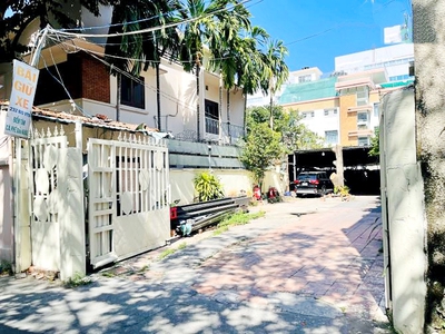 Cho thuê nhà 232Bis Võ Thị Sáu, P Võ Thị Sáu, Quận 3. DT 700m2, 8 x 40m NH 18.5m chỉ 150tr 2