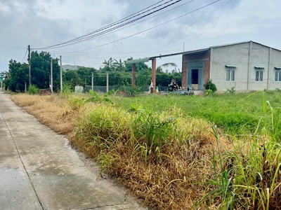 Bán nhanh cắt lỗ miếng đất Tân Châu Tây Ninh giá chỉ 2xx triệu 0