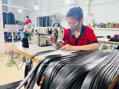 Xưởng Chuyên Sản Xuất Đồ Da Bò, Da Cá Sấu Thật 100 Giá Xưởng 0