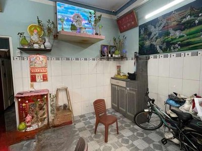 Bán nhà hxh bà hom, phường 13, quận 6.  dt 33m2 x 2 tầng  4.2 x 8 . giá 3.4 tỷ tl. 2