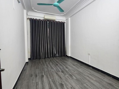 Nhà đẹp ngõ trại cá - gần phố - ngõ nông - ô tô đỗ cửa - giá 5.2 tỷ 1