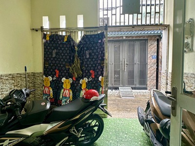 Bán gấp nhà đẹp trệt 1 lầu đông hưng thuận 26, 57m2 shr chỉ 4.1 tỉ. đặc biệt chủ xây 1 hồ cá sau 3