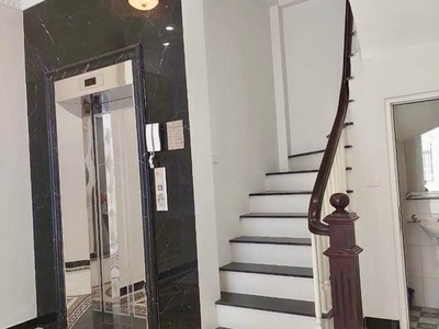 Siêu hiếm - lô góc - ô tô tải tránh - thang máy - an sinh đỉnh cao bán nhà ngô gia tự, long biên 1