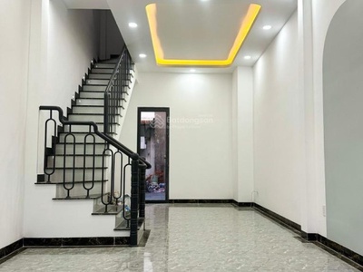 Phạm văn đồng - 3pn, 3wc, - nhà mới xây hiện đại, giá 4tỷ3, gần giga mall 0