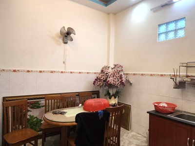Cắt lỗ bán gấp siêu phẩm 3 tầng 72m2 6x12 4pn hẻm xe tải chỉ 3.5 tỷ ql13 hiệp bình phước thủ đức 2