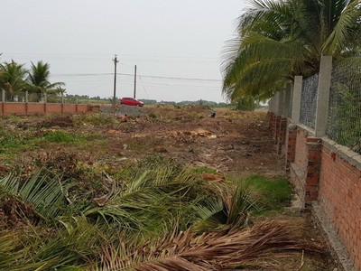 Đất mặt tiền Phan Văn Đáng, sẵn thổ cư, đối diện SG, sát Đ.Liên Cảng năm sau khởi công 2