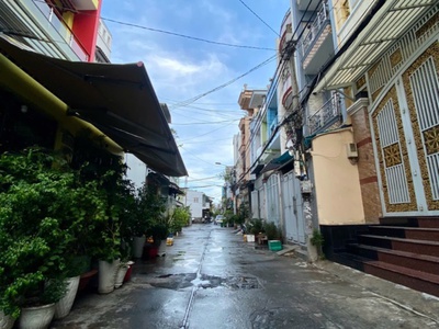 Chủ kẹt cần bán nhà 2 mt hxh -đ.hồng bàng- 46m2- 4 tầng btct- hoàn công đầy đủ- nhỉnh 8.x tỷ tại q11 0