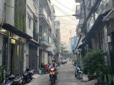 Nhà đẹp khu phân lô - cao tầng đồng bộ - an ninh - vị trí trung tâm bình tân 0