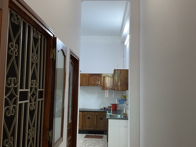 Bán nhà 3 tầng mặt tiền Hồng Lĩnh ngang 4,7m nở hậu tp. Nha Trang 2