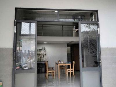 Nhà siêu to 5mx13m ngay ngã 4 lê lợi song hành có 2 phòng ngủ rộng 0