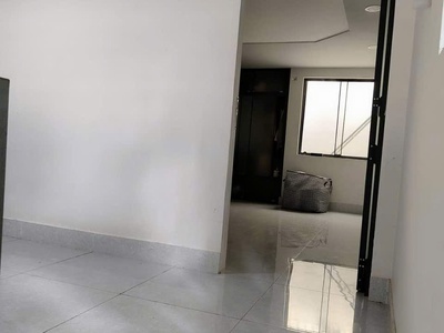 Nhà siêu to 5mx13m ngay ngã 4 lê lợi song hành có 2 phòng ngủ rộng 3