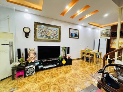 Bán Nhà Phố Vương Thừa Vũ, DT 48m2 x 4T, Giá Chỉ 9.1 Tỷ, 20m Ra Mặt Phố. 0