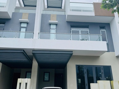 Bán căn nhà 3 tầng Khu BGI Mặt tiền đường Hoàng Quốc Việt 26M - View siêu thị AEON MALL HUẾ 6