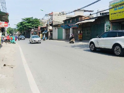 Nhà siêu đẹp - giá tốt - vị trí đắc địa tại đường quang trung  cạnh bến xe yên nghĩa  - quận hà 1