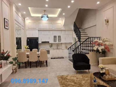 Nhà đẹp yên sở ngõ thông gần phố gần oto nhà mới tinh đầy đủ công năng 50m gần 7ty 1
