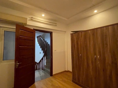 Bán nhà siêu hot - khu vực ngọc thụy, long biên - diện tích: 41m -  5 tầng    - giá 6tỷ 1