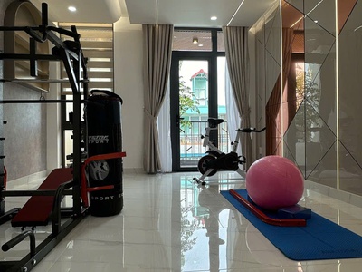 Nhỉnh 8 tỷ có nhà 4 tầng btct đẹp hẻm 319 lê văn thọ 80m2 vi vu sang cv làng hoa. 4