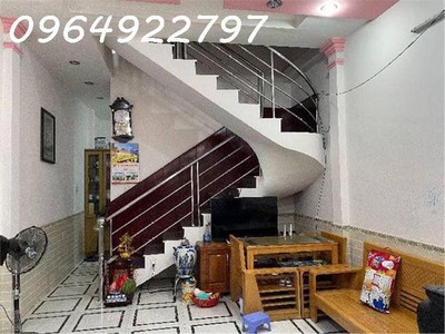 Bán nhà 2 tầng, 54m2, hẻm thoáng, thạnh lộc, q.12, giá 4.5 tỷ - vị trí vàng, sổ hồng chính chủ 1
