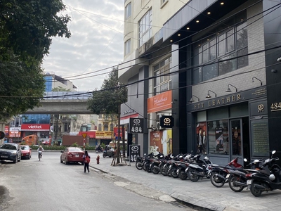 Siêu phẩm phố quang trung hà đông oto tránh , kinh doanh sầm uất , via hè 62m2 nhỉnh 15đ.ngõ víp an 0