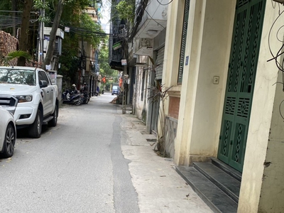 Bán nhà n51 lạc long quân sát phố ở ấm áp an lành 34m2 4 tầng 5.9 tỷ 1