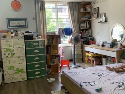 Bán nhà hai bà trưng - nhà đẹp, gần phố, 10m oto - dt 62m2, chỉ 9 tỷ 2