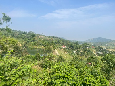 Bán 2,7ha đất sổ đỏ có 500m2 thổ cư mặt hồ tại Quốc Oai, Hà Nội chưa đến 1,5tr/m2 0