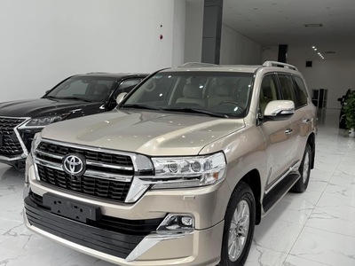 Bán Toyota Land Cruiser 4.6 V8 2016, màu vàng cát cực đẹp. 2