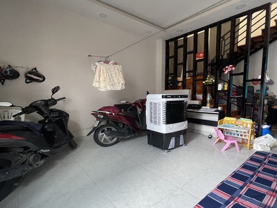 Bán nhà sổ hồng riêg đường Đặng Văn Bi, Phường Trường Thọ, Quận Thủ Đức   2 tầng 2 pn 2 wc   Nở hậu 7