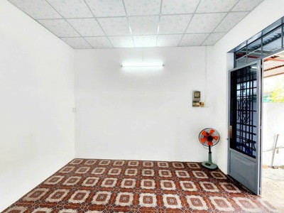 BÁN RẺ NHÀ TAM HÒA SỔ HỒNG RIÊNG tho cư đường rộng 5m thông gần nhàthờ 0