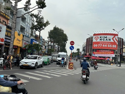 Bán nhà phố 5 tầng hxh phan văn trị 72m2 hàng xóm cityland p.10 kd đa ngành 10.3 tỷ. 2