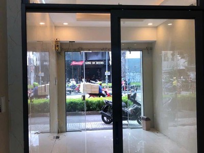 ..13,6 tỷ- nhà 4 tầng mới đẹp-mặt tiền 3/2 quận 10, sổ nở hậu, hoàn công đủ 2