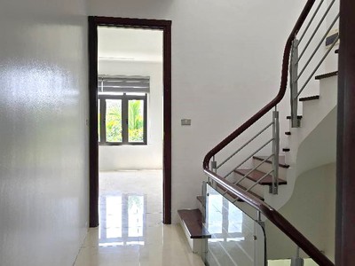 Bán nhà ngõ 10 nguyễn văn huyên, cầu giấy, 90m2, mt 5.6m, 27 tỷ. 2