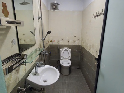 Bán nhà ngũ hiệp, thanh trì, diện tích 50m2 3 tầng, đường trước đất rộng xe 7 chỗ vào nhà. giá bán 1