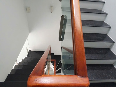 Bán nhà ngũ hiệp, thanh trì, diện tích 50m2 3 tầng, đường trước đất rộng xe 7 chỗ vào nhà. giá bán 4
