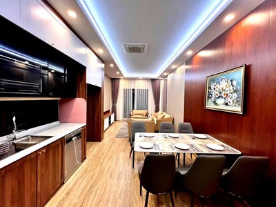 Tuyệt phẩm -nguyễn văn cừ -lb 48m 6t- lô góc - gara- thang máy 2