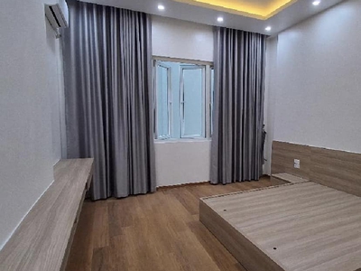 Bán nhà 21m2, 4 tầng, 2pn, 3wc, hoàng mai, 2.5 tỷ, sổ đỏ 2
