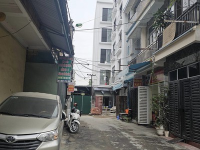 Bán nhà hoài đức ô tô vào nhà nhà đẹpthông thoáng  mới tinh đón tết chỉ việc sách va li về ở  giá 0