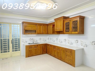 Trước mặt kinh doanh đỉnh - vỉa hè thoáng rộng - căn nhà còn mới đẹp 5 tầng - sổ a4 hoa hậu 4