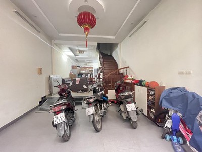 Mặt ngõ, sát phố, ô tô tránh  bán nhà trúc khê, đống đa, 50m 5t mặt tiền 4,2m 2