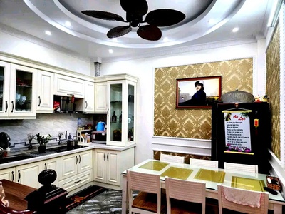 Bán nhà riêng phố ngọc thụy- long biên, 40m2,4 tầng, mt 3.8m, 6.4 tỷ. 1