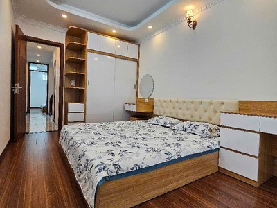 Cực hiếm bán nhà đàm quang trung -long biên -46 m- lô góc- gara -ô tô thông - nhỉnh 6tỷ 2