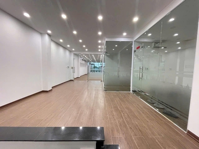 Bán nhà 3.5 tầng mặt đường đôi Nguyễn Lương Bằng, ph Thanh Bình, TP HD, 217m2, mt 8.1m 4