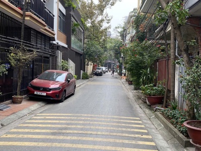 Bán 76M tam trinh tặng nhà phân lô ô tô tránh kinh doanh văn phòng hoàng mai 0