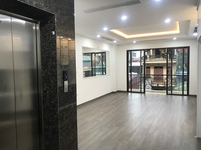 CC cần bán nhà Thái Hà 40m  x 6 tầng thang máy - ô tô đỗ gần chủ lắp full nội thất - giá 10.3 tỷ 1