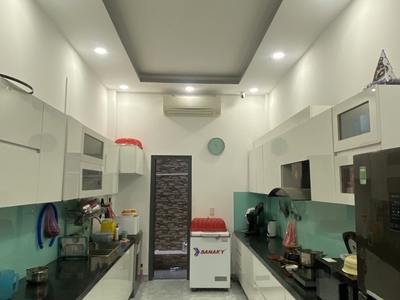 Nhỉnh 9 tỷ - nhà mới 4 tầng - 134m2 - HXH - Đường Hương Lộ 2 - Bình Tâ 6